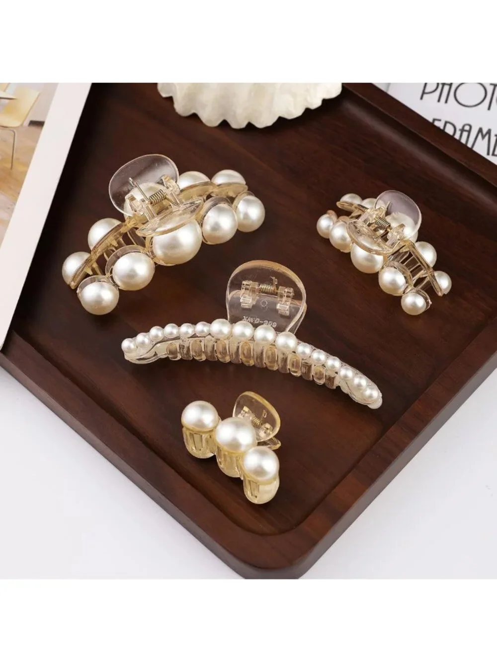 Elegant Large Pearl Hair Claw Clips - Non-Slip Barrettes for Thick & Thin Hair